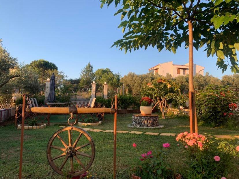 Dora's Garden Lägenhet Alexandroupolis Exteriör bild