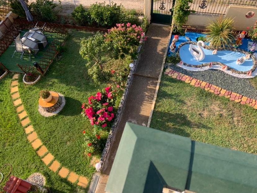 Dora's Garden Lägenhet Alexandroupolis Exteriör bild