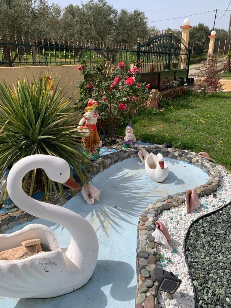 Dora's Garden Lägenhet Alexandroupolis Exteriör bild